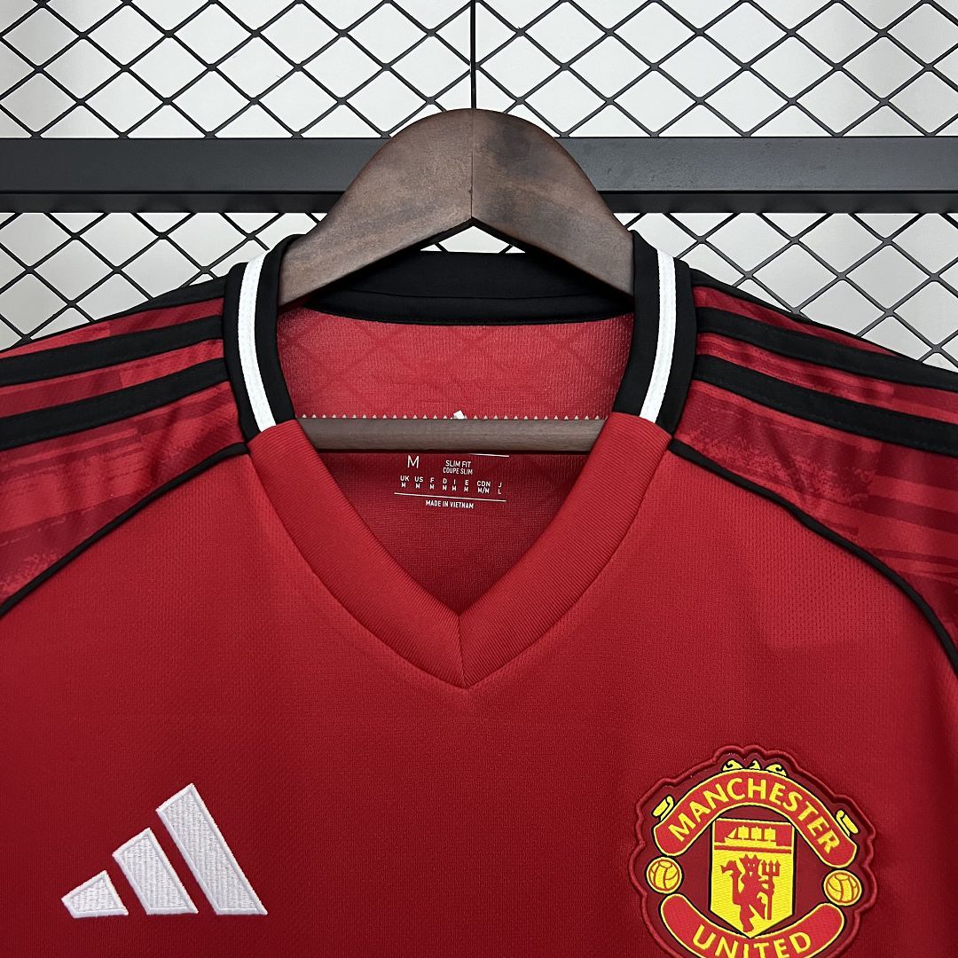 Manchester United 2025-26 Home Jersey