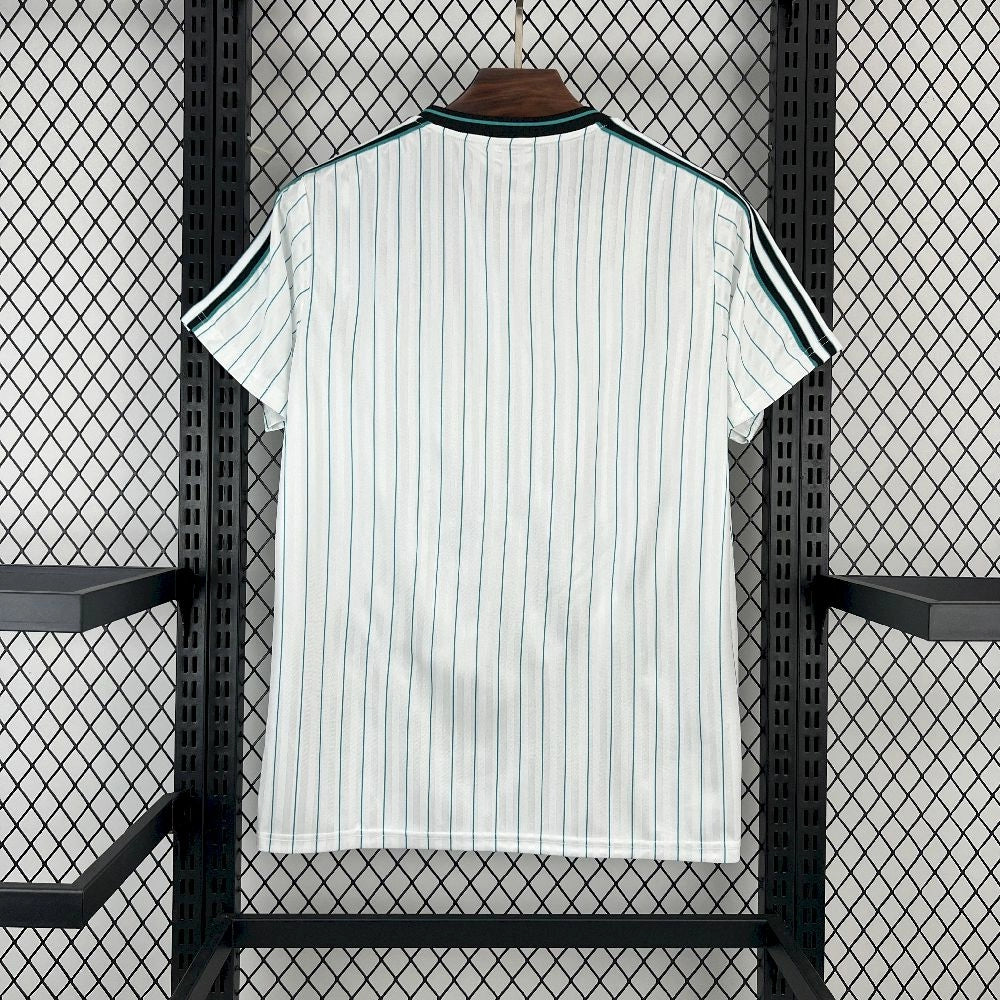 Liverpool 2025-26 Terrace Jersey