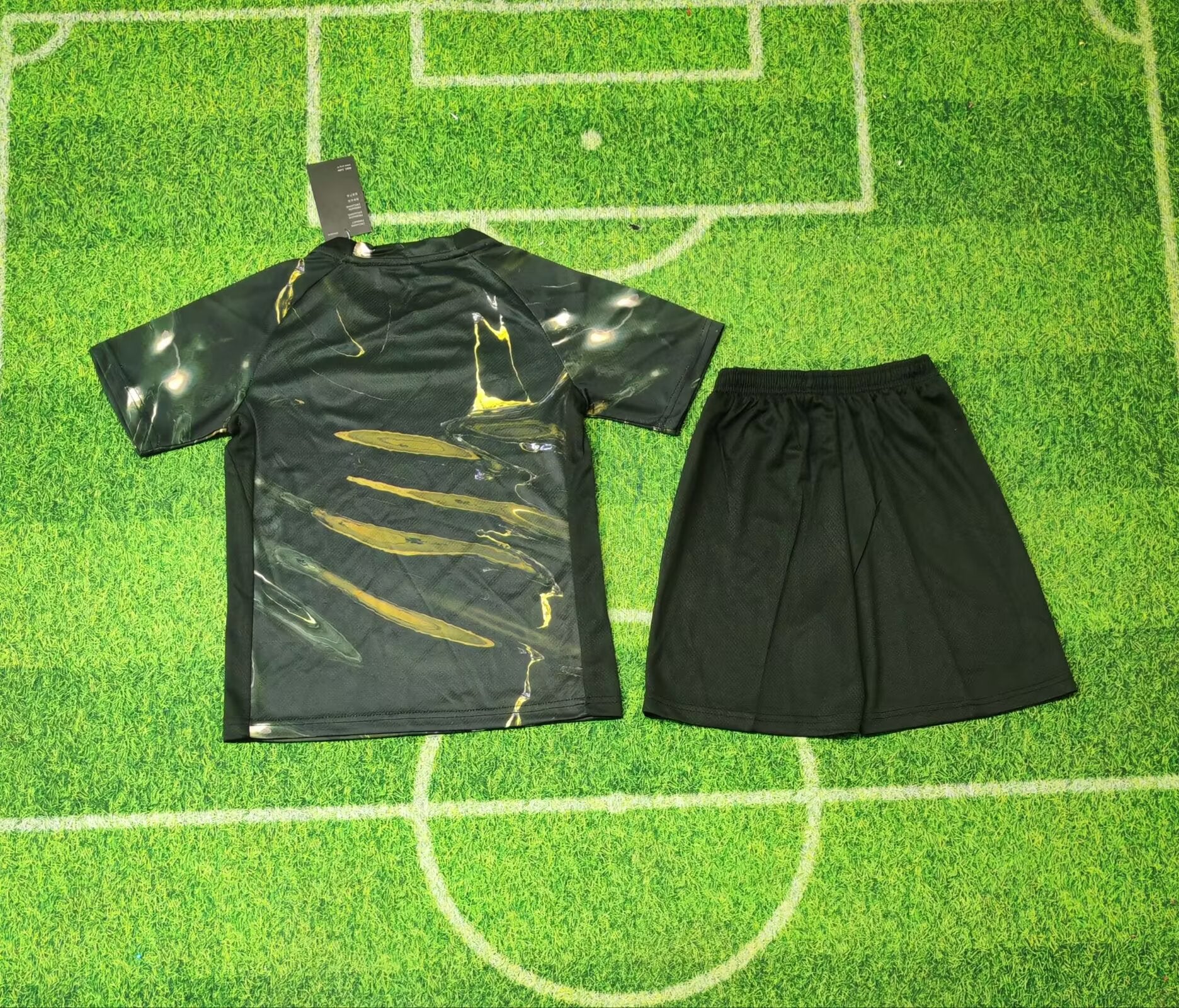 Paris Saint-Germain 2026-27 Fifth Away Kids Kit