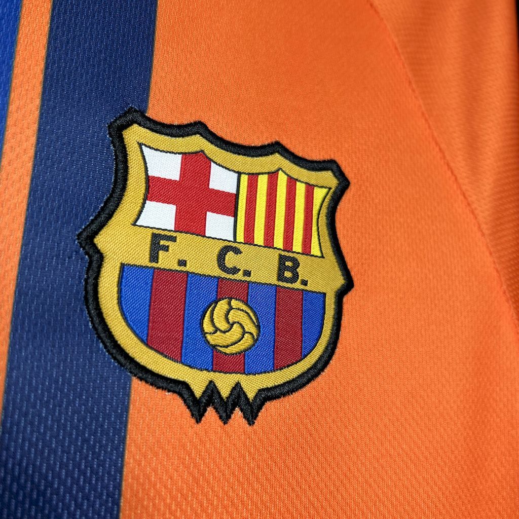 Barcelona 1997-98 Away Retro Jersey